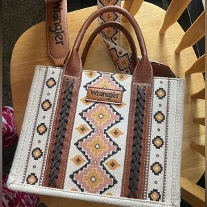 Wrangler Tan and Cream Geometric Tote